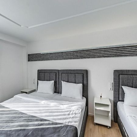 Dido Diamond Hotel Dietzenbach Exterior photo